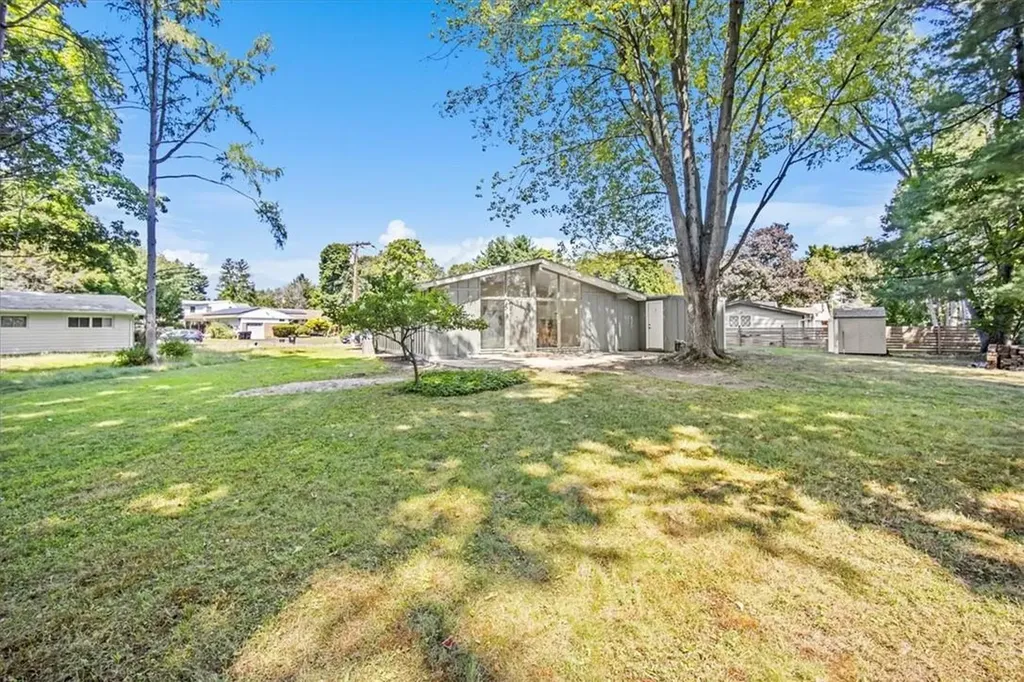 22 Wilmot Terrace Poughkeepsie NY 12603