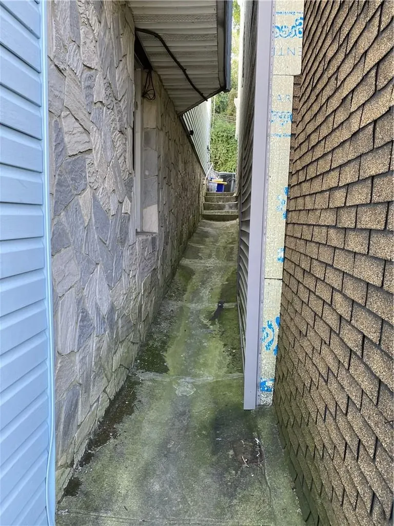 9 Van Buren Street Yonkers NY 10701