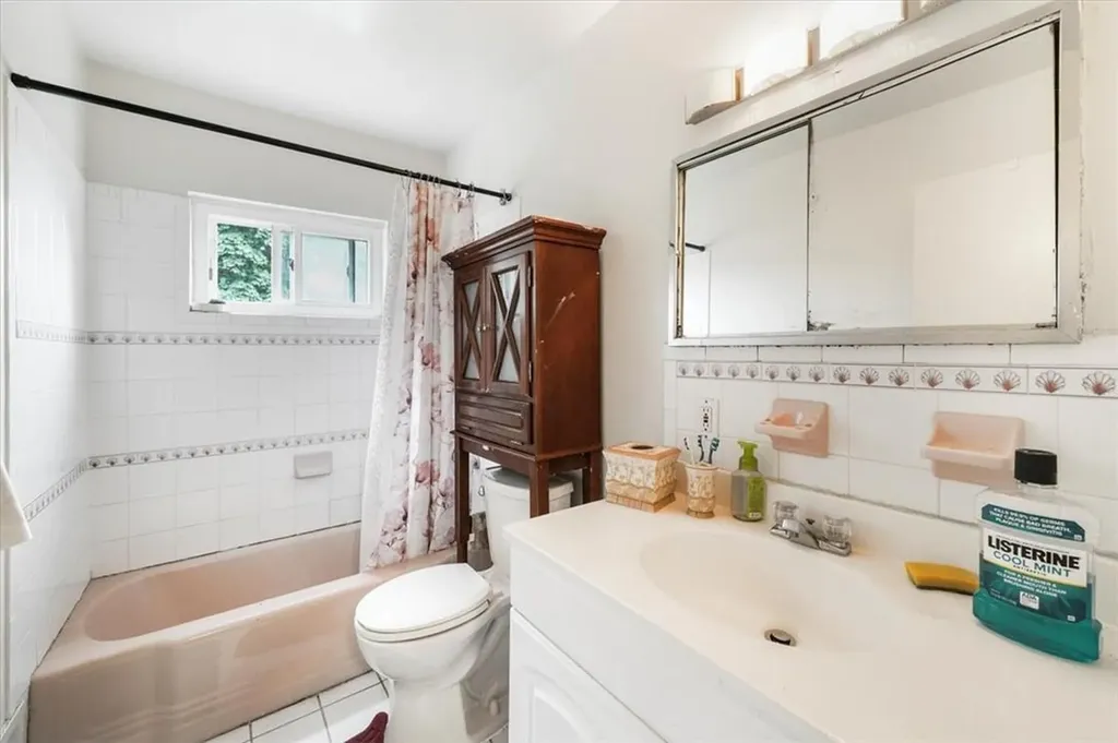 413 S 3rd Avenue Mount Vernon NY 10550