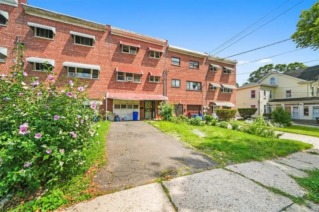 413 S 3rd Avenue Mount Vernon NY 10550