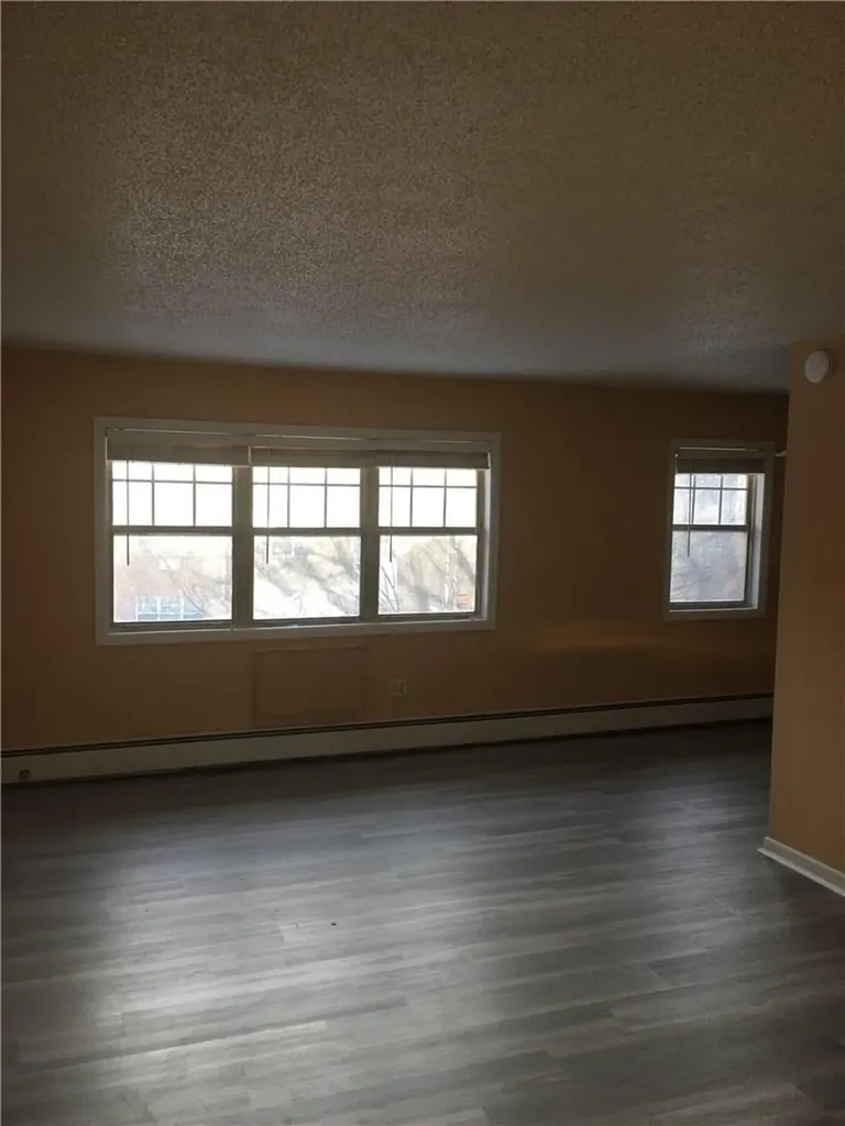 603 Barclay Manor Newburgh NY 12550
