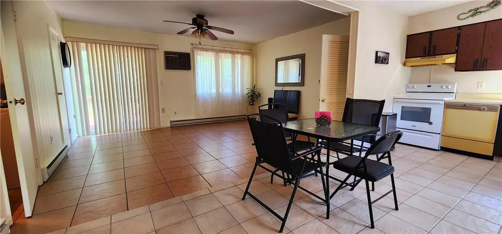 11 Peter Way Kiamesha Lake NY 12751
