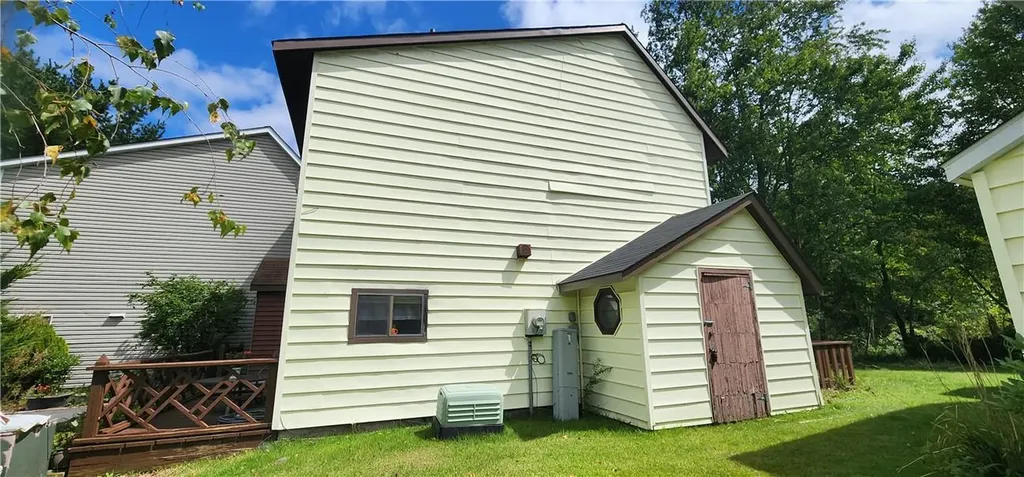 11 Peter Way Kiamesha Lake NY 12751