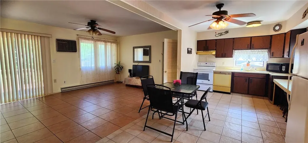 11 Peter Way Kiamesha Lake NY 12751