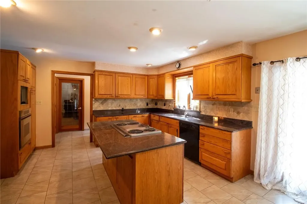 140 Milltown Road Holmes NY 12531