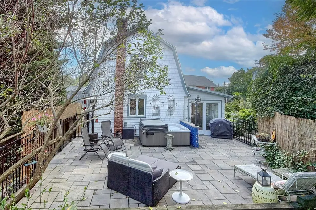 78 Exchange Place Port Chester NY 10573