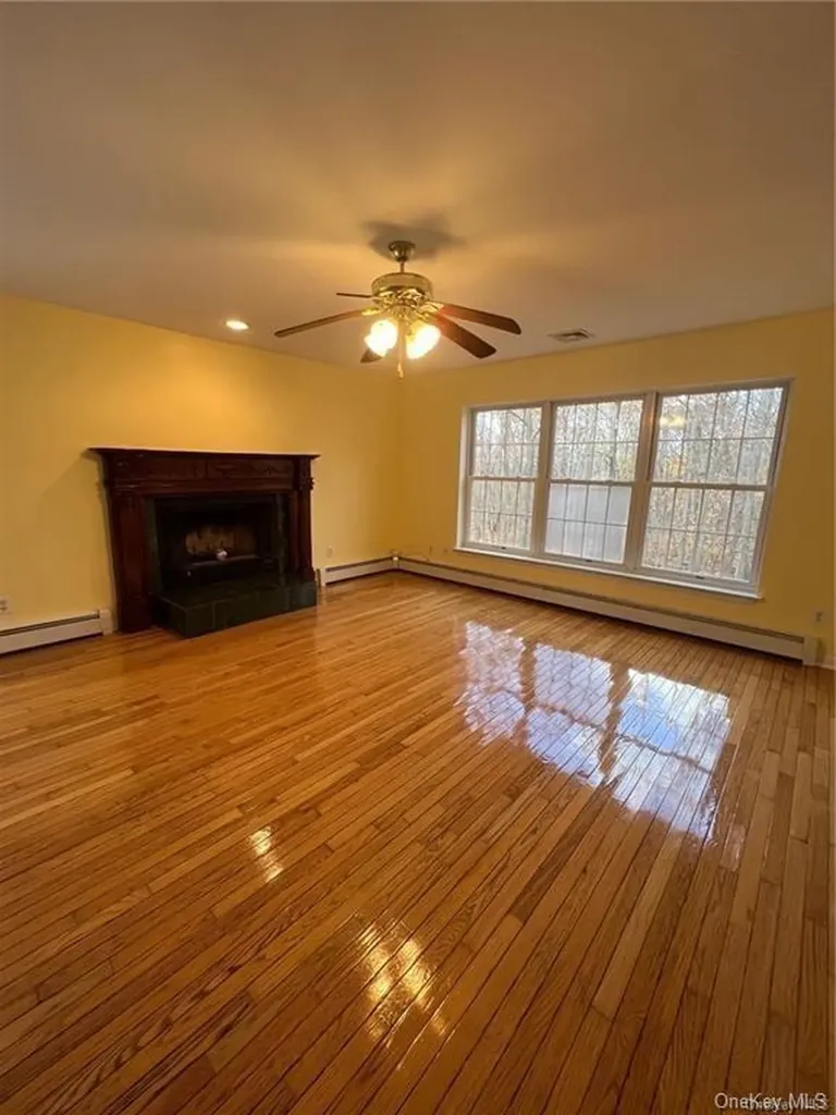169 Cedar Cliff Road Monroe NY 10950