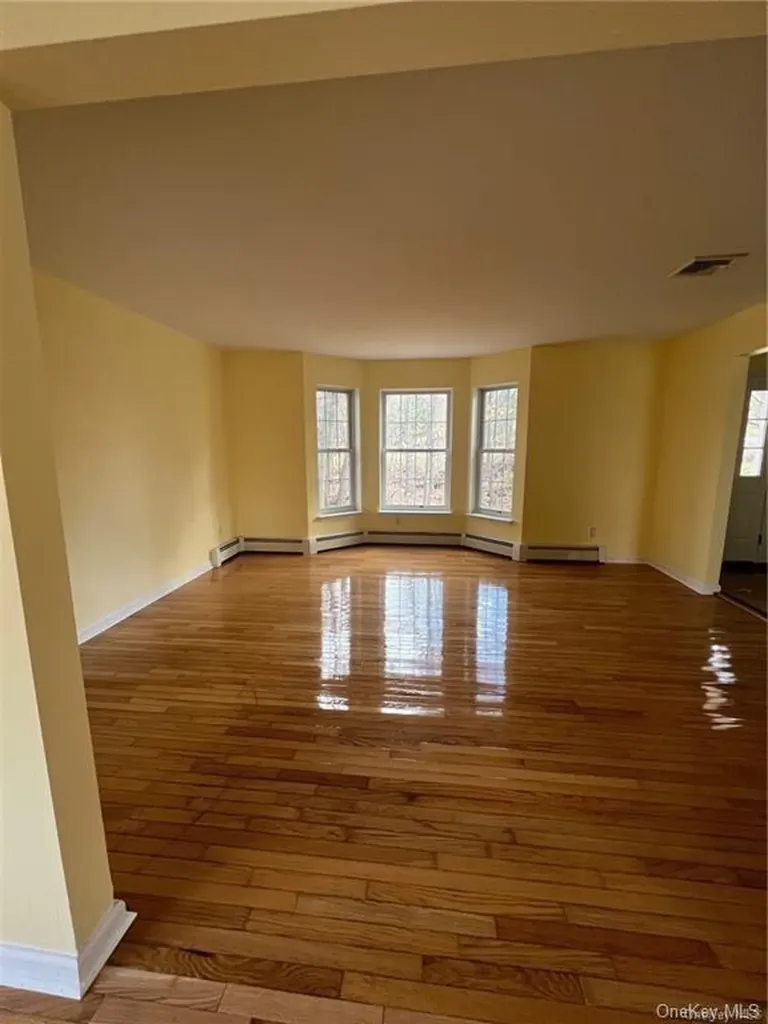 169 Cedar Cliff Road Monroe NY 10950