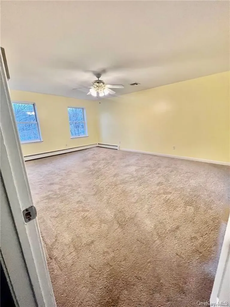 169 Cedar Cliff Road Monroe NY 10950