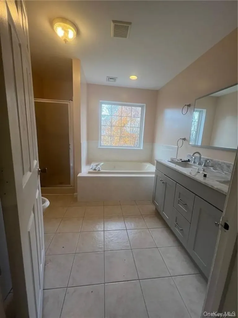 169 Cedar Cliff Road Monroe NY 10950