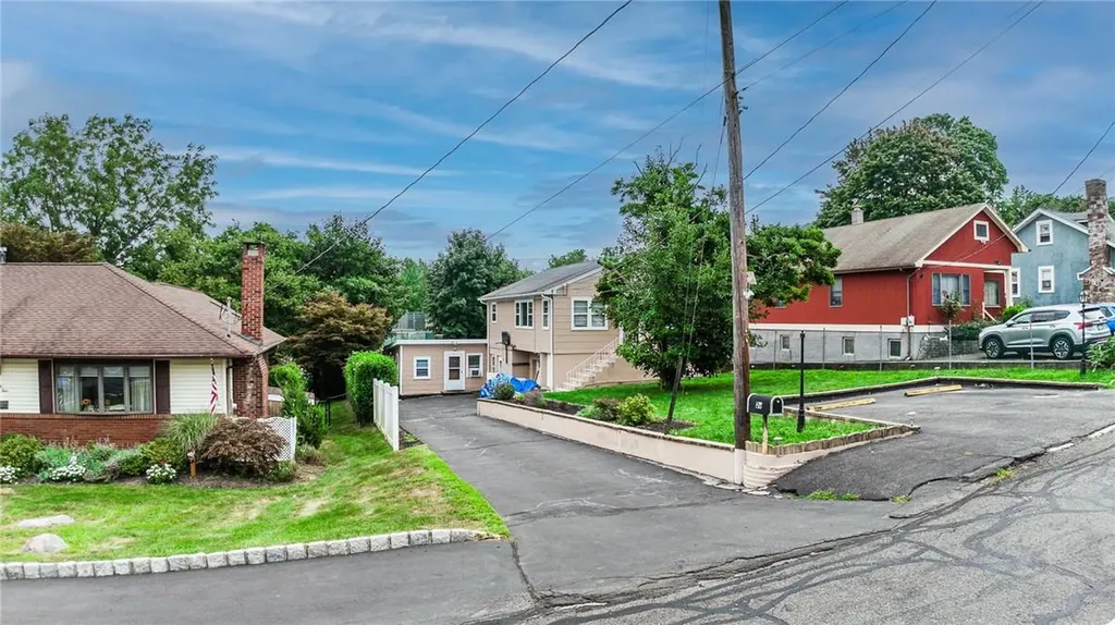 20 Hewitt Street Garnerville NY 10923
