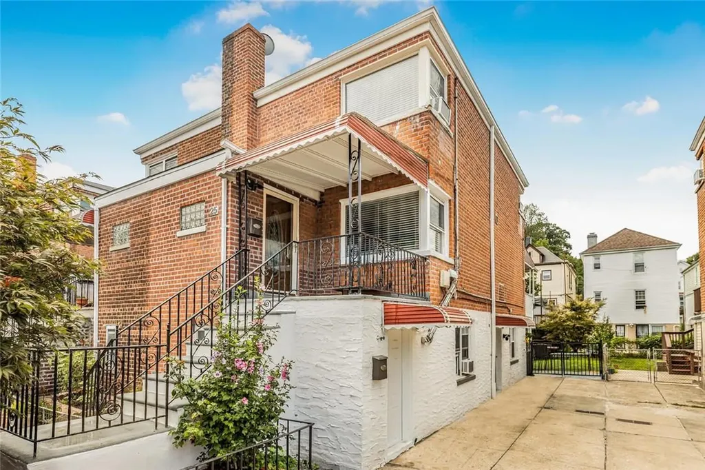25 Abner Place Yonkers NY 10704
