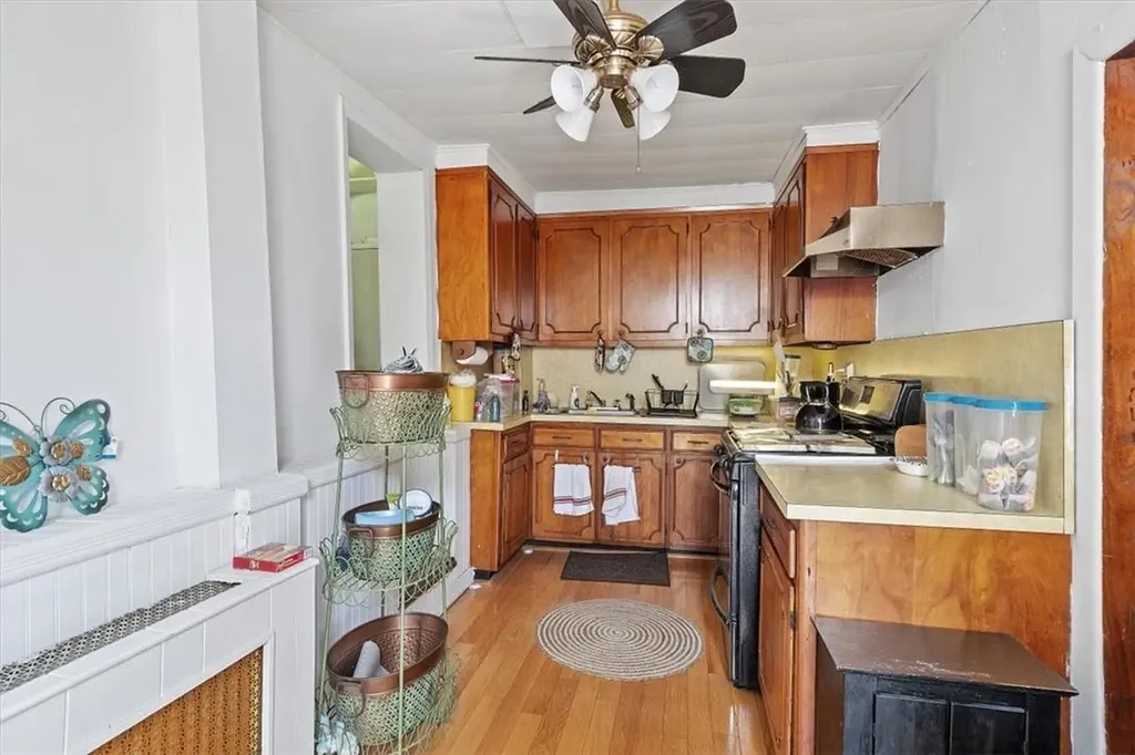 235 Edwards Place Yonkers NY 10703