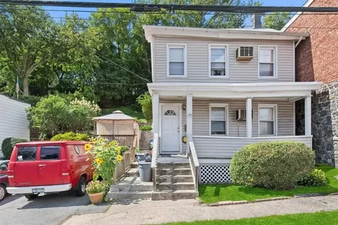 235 Edwards Place Yonkers NY 10703