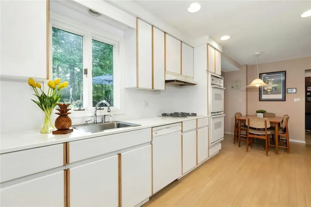 23 Yorkshire Drive Suffern NY 10901