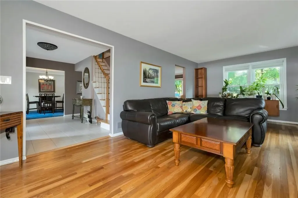 23 Yorkshire Drive Suffern NY 10901