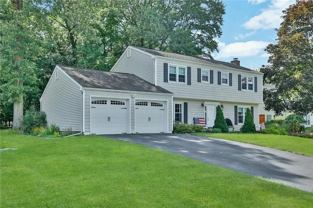23 Yorkshire Drive Suffern NY 10901