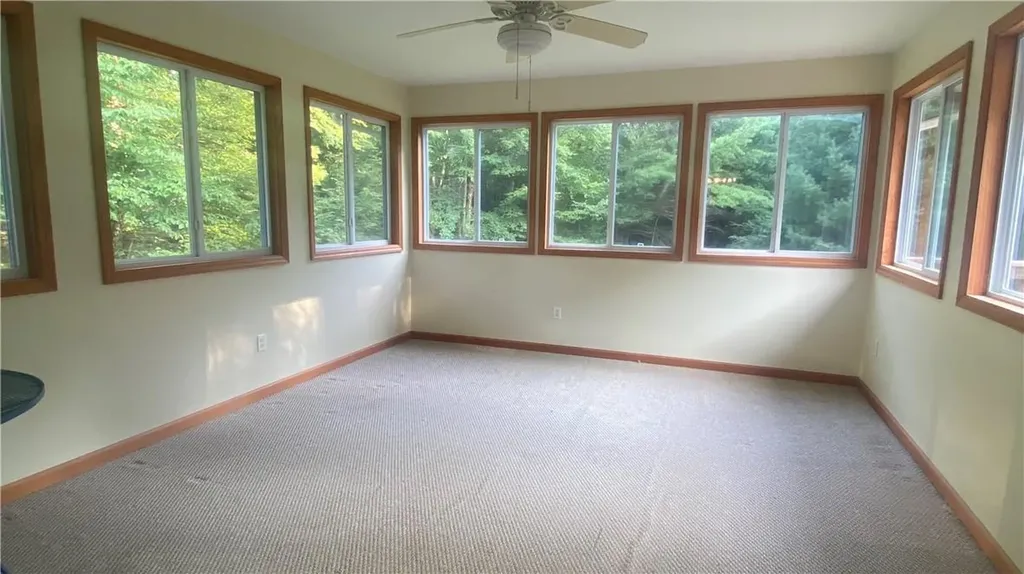 397 Dingle Daisy Road Monticello NY 12701