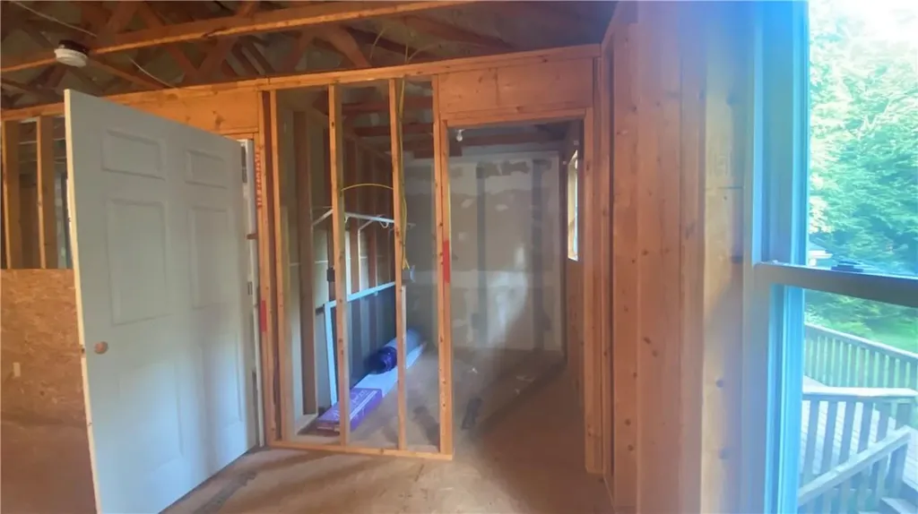 397 Dingle Daisy Road Monticello NY 12701