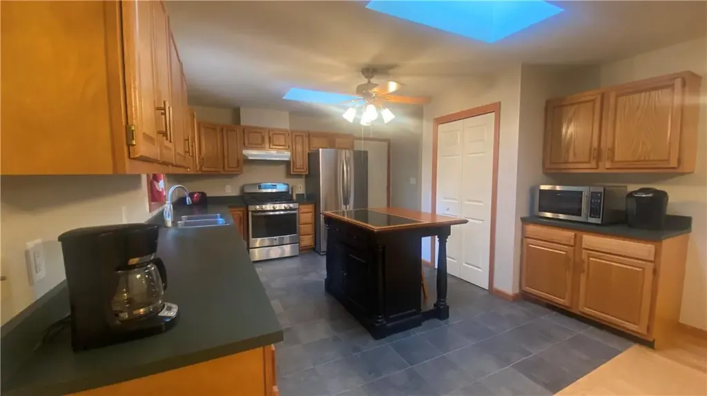 397 Dingle Daisy Road Monticello NY 12701