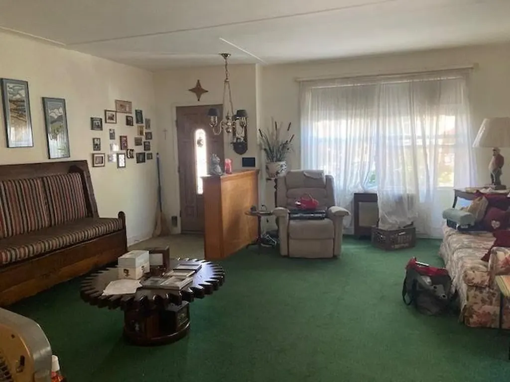 4295 Napier Avenue Bronx NY 10470