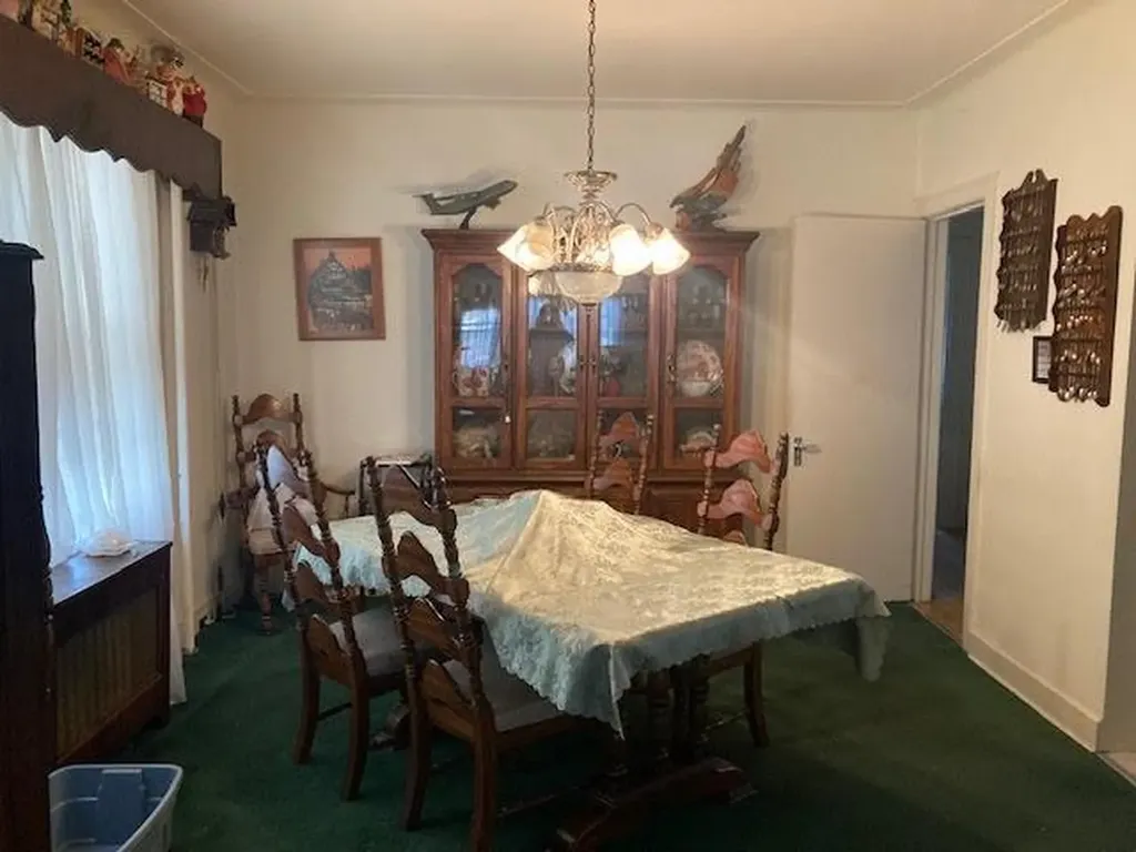 4295 Napier Avenue Bronx NY 10470