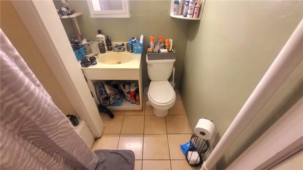 23 Crescent Place Middletown NY 10940