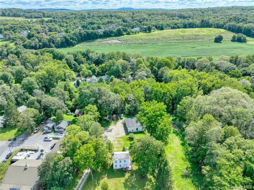 1316 Route 44 Pleasant Valley NY 12569