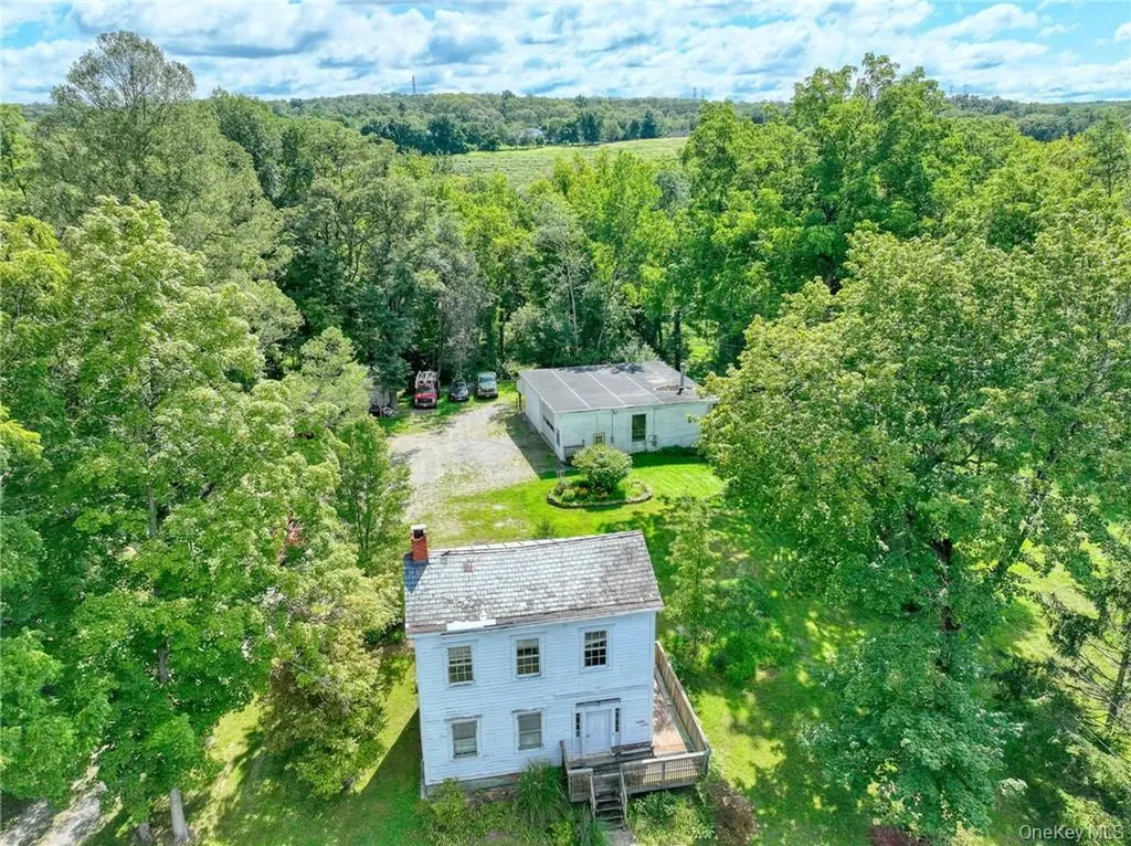 1316 Route 44 Pleasant Valley NY 12569