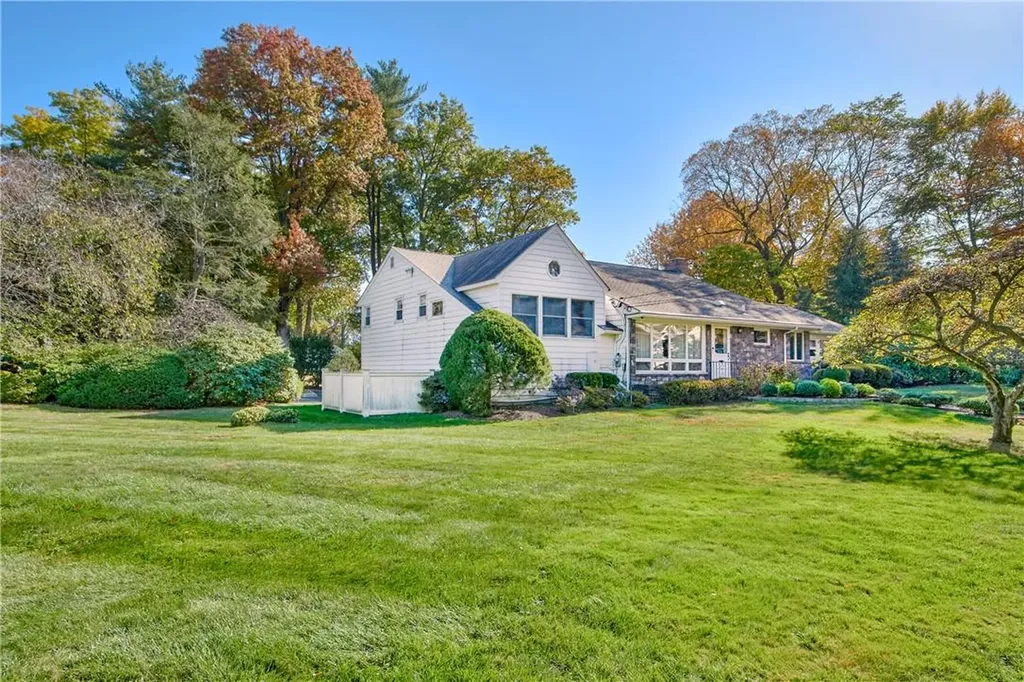 6 Canterbury Road N Harrison NY 10528
