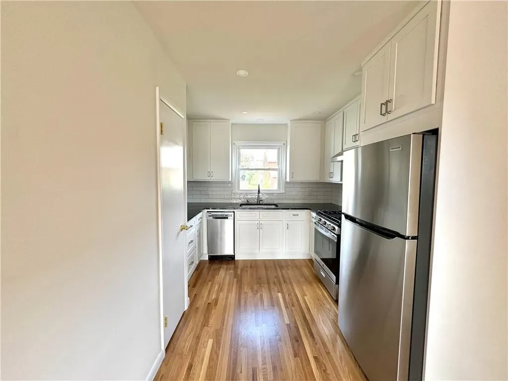 194 Park Avenue Harrison NY 10528