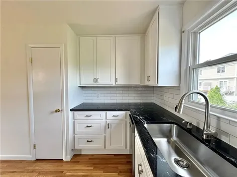 194 Park Avenue Harrison NY 10528
