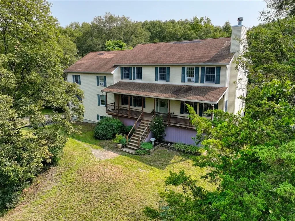 6 Valhank Drive Ulster Park NY 12487