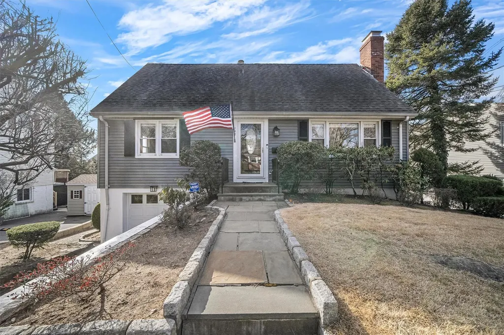 182 Harding Drive New Rochelle NY 10801