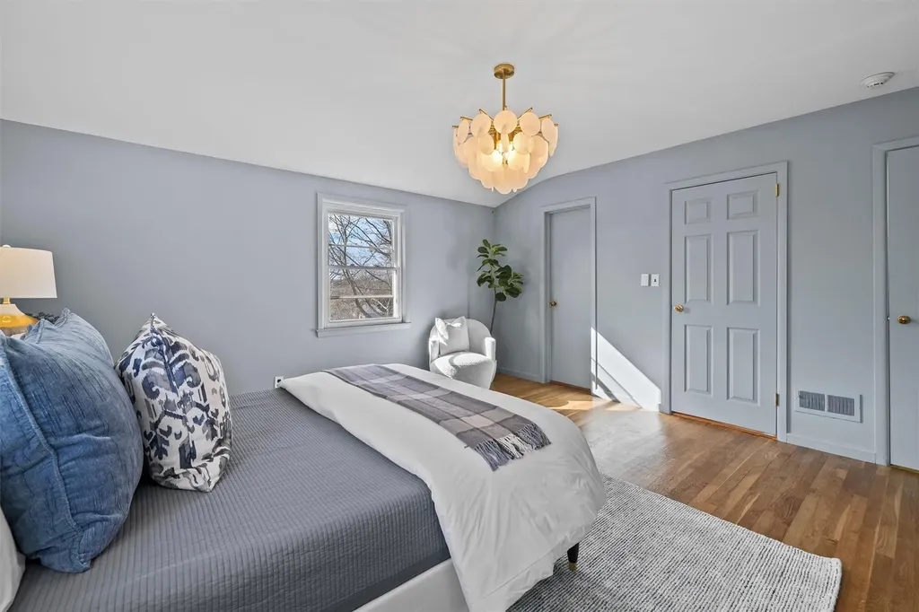182 Harding Drive New Rochelle NY 10801