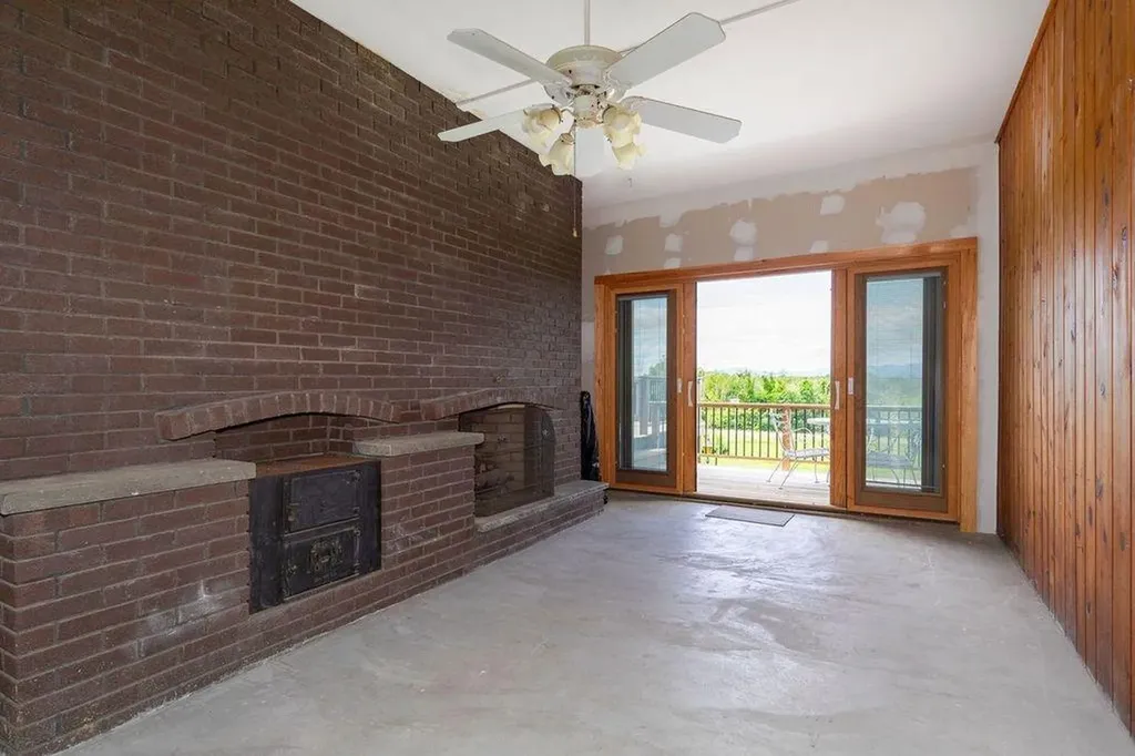4877 Route 9g Tivoli NY 12583