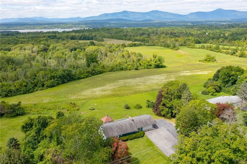 4877 Route 9g Tivoli NY 12583