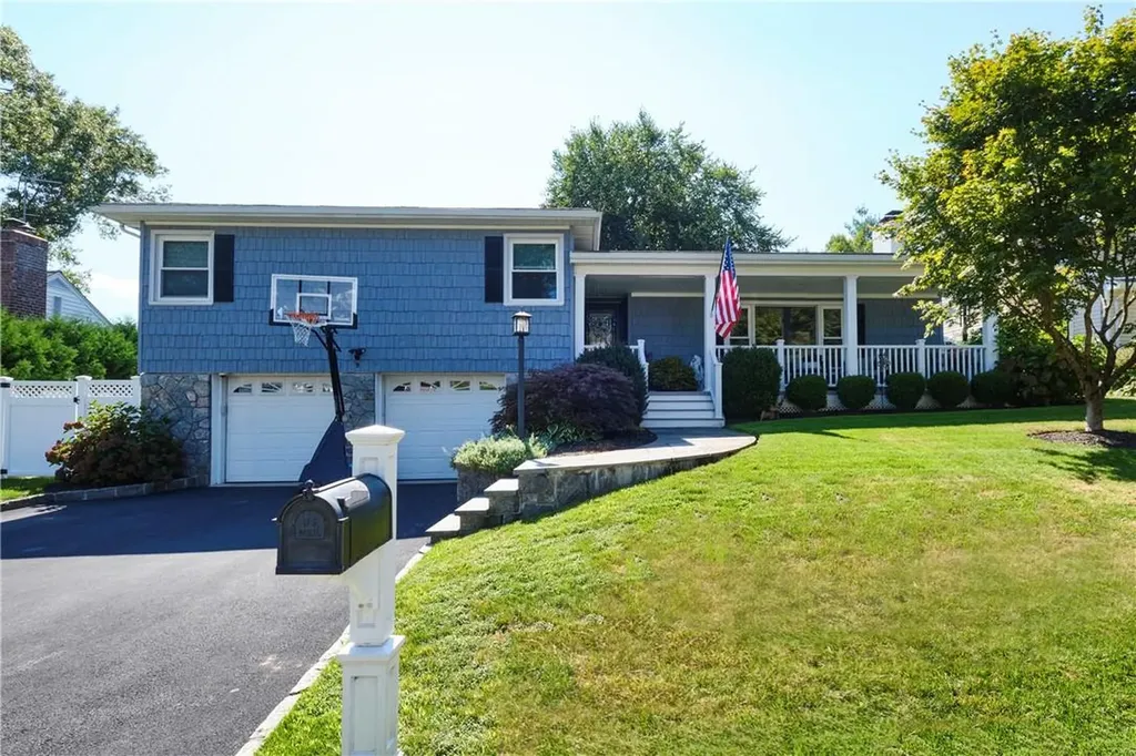 9 Michael Drive Scarsdale NY 10583