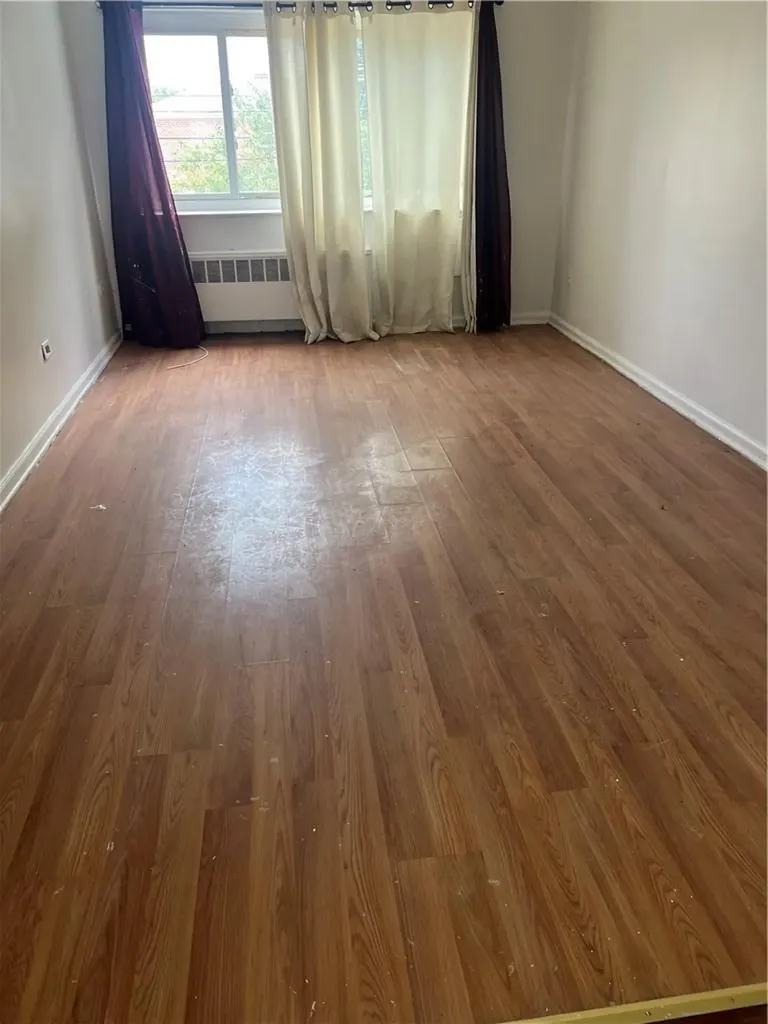 3541 Ropes Avenue Bronx NY 10475