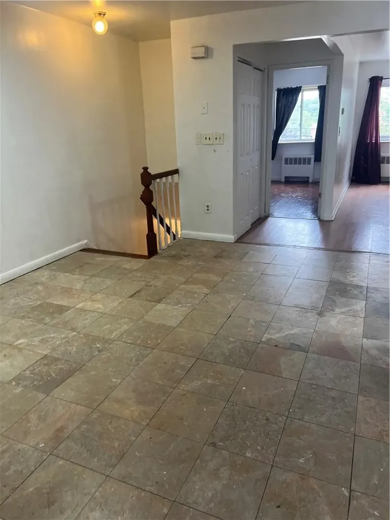 3541 Ropes Avenue Bronx NY 10475