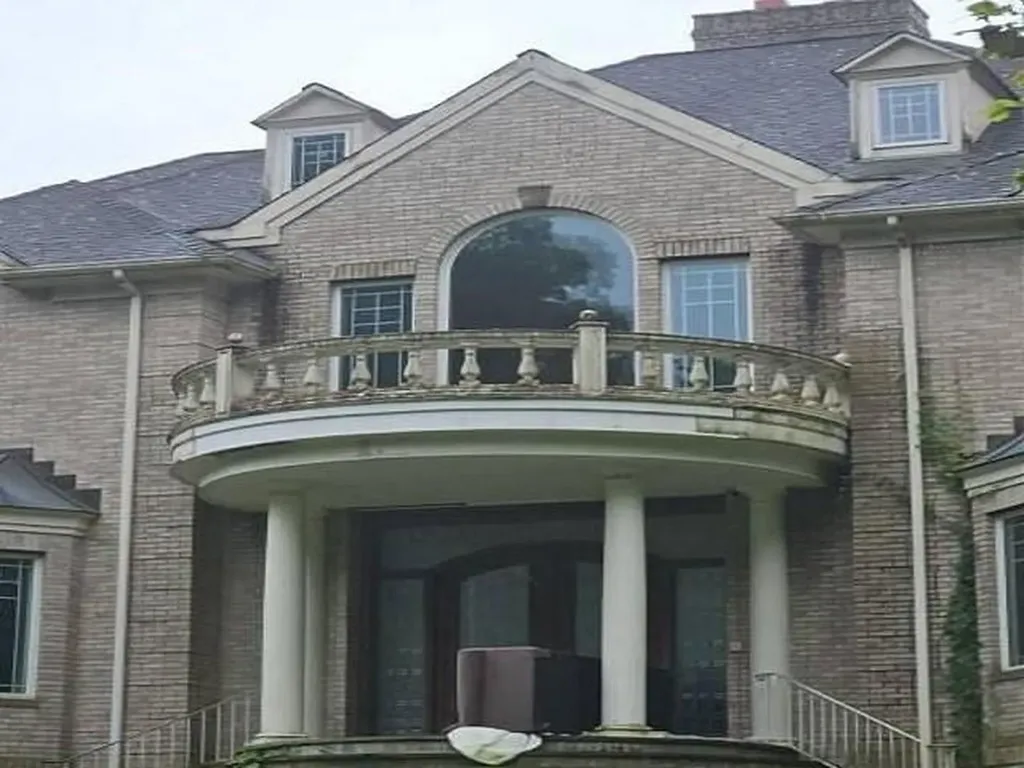 11 Stony Brook Place Armonk NY 10504