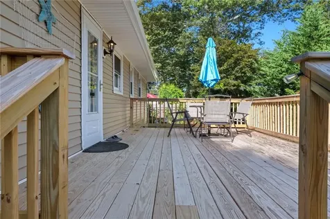 211 King Road Rocky Point NY 11778