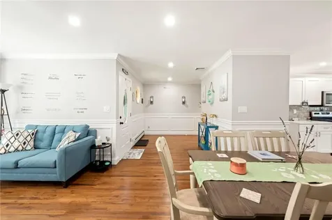 211 King Road Rocky Point NY 11778