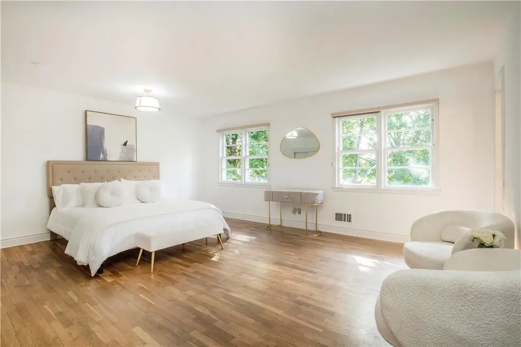 59 Amherst Drive New Rochelle NY 10804