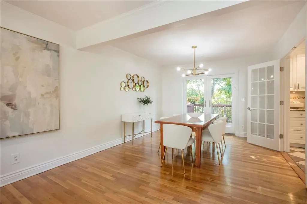 59 Amherst Drive New Rochelle NY 10804