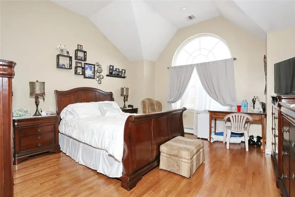 12 Lincoln Street Spring Valley NY 10977