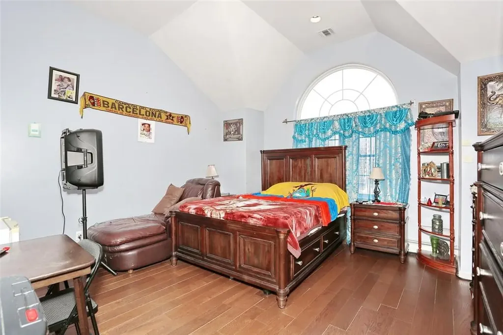12 Lincoln Street Spring Valley NY 10977