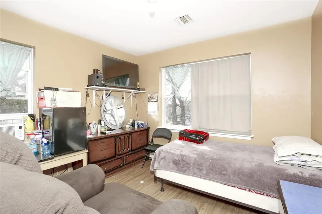 12 Lincoln Street Spring Valley NY 10977
