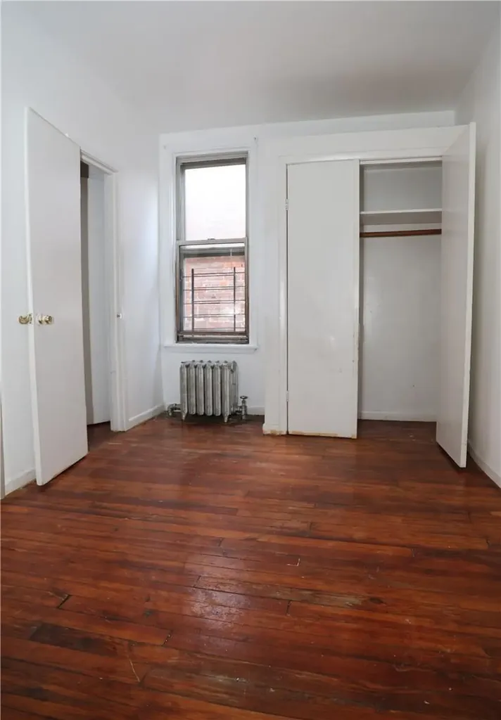 671 E 224th Street Bronx NY 10466