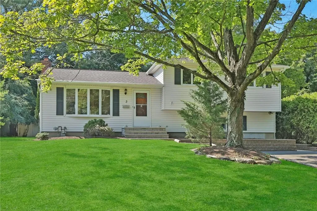 3 Terrace Avenue Nanuet NY 10954